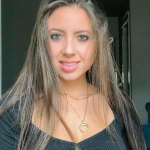 Meet your Posher, Ana beatriz